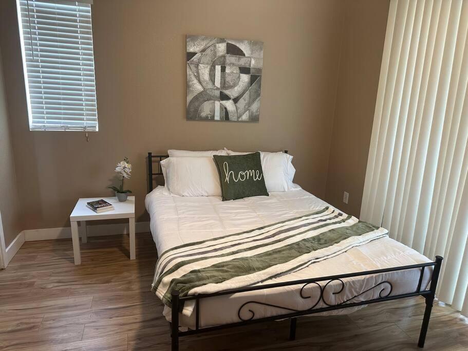 2Br Condo 15 Mins To Downtown Phoenix With Pool & Spa Exterior foto